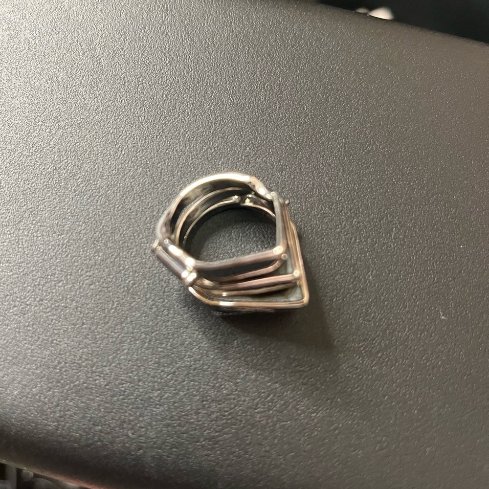 NIB Elegant Silver Geometric Armor Ring - Picture 3 of 5